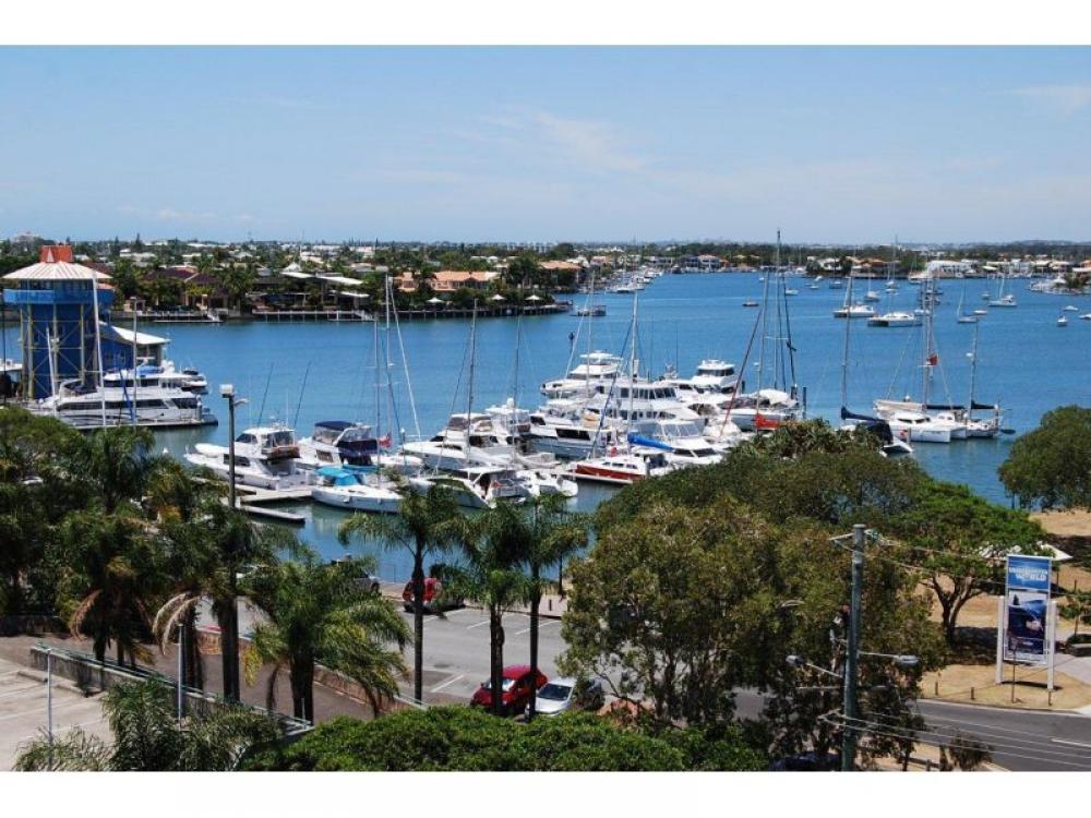 Marina Outlook
